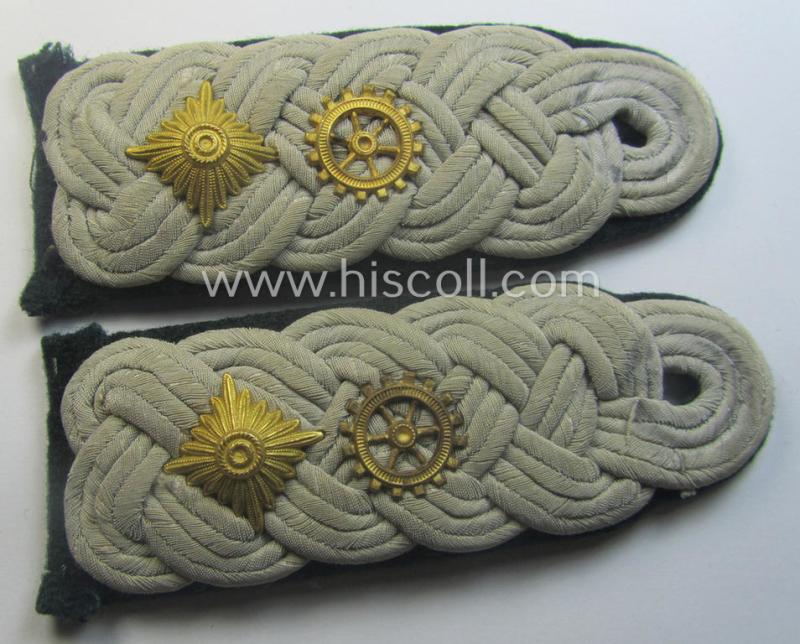 Pair of WH (Kriegsmarine) neatly 'cyphered', officers'-type shoulderboards (ie. 'Schulterstücke') as was intended for usage by an: 'Oberstleutnant (Ingenieur') that served within the 'Küsten-Art.-Trpn.'
