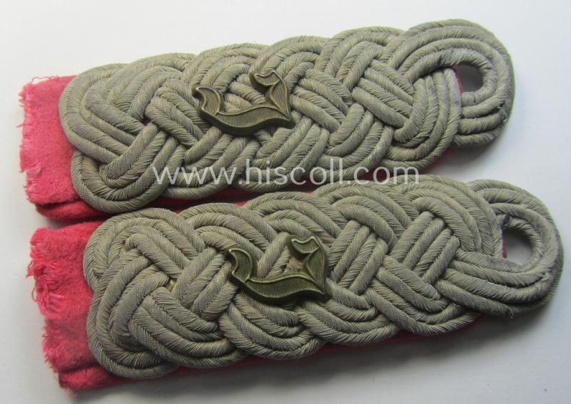 Truly used- and/or tunic-removed - and/or fully matching! - pair of WH (Heeres) 'cyphered', officers'-type shoulderboards as were intended for usage by a: 'Major eines Panzer-Instandsetzungs-Abtlgs.'