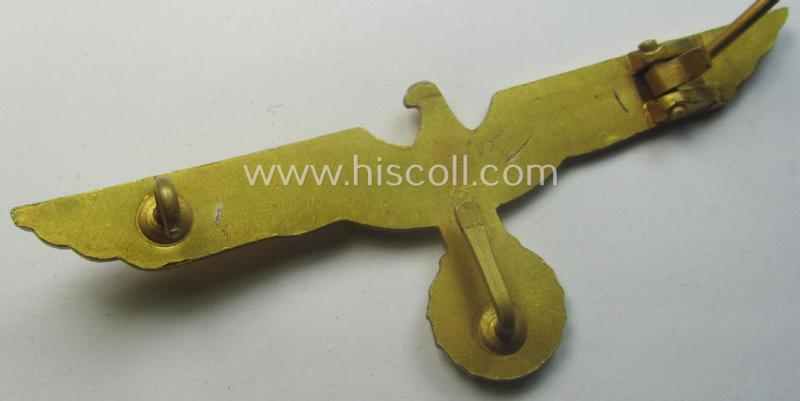 WH (KM) bright-golden-toned, light-weight- (ie. aluminium-) based breast-eagle ('Brustadler')