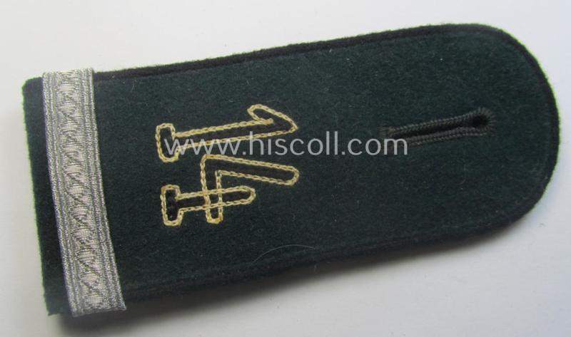 Single - but neverthless scarcely seen! - WH (Heeres) EM-type (ie. 'M40-pattern, rounded-style) 'cyphered' shoulderstrap as was specifically intended for usage by a: 'Soldat u. Uffz.-Anwärter des Pionier-Bataillons 14'