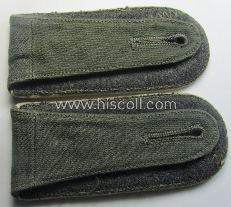 Pair of early-period- (ie. 'Reichswehr'), WH (Heeres) 'cyphered' NCO-type shoulderstraps, as executed in neat 'rib-cord'-like linnen as was specifically intended for a: 'Feldwebel des Infanterie-Rgts. 11'