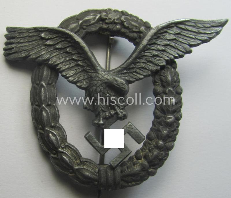 Later-war-period WH (Luftwaffe) 'Flugzeugführer-Abzeichen' (or: pilots'-badge) being a typical zinc- (ie. 'Feinzink'-) based and/or non-maker-marked example by the: 'Friedrich Linden'- (ie. 'FLL'-) company