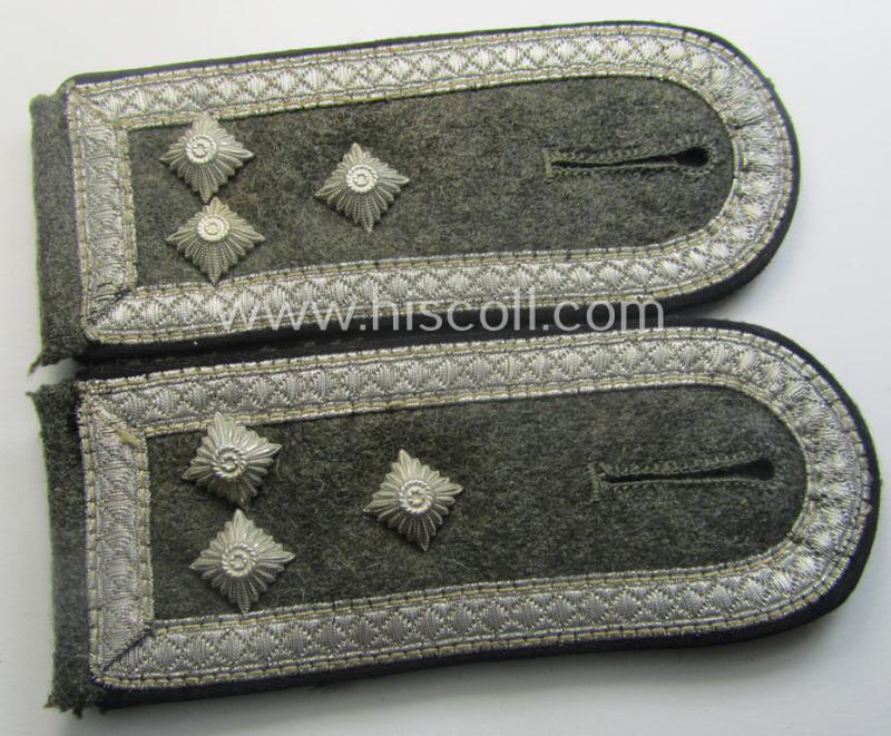 Pair of WH (Heeres) NCO-type shoulderstraps: 'Stabsfeldwebel o. Spiess einer Pionier-Abtlgs.'