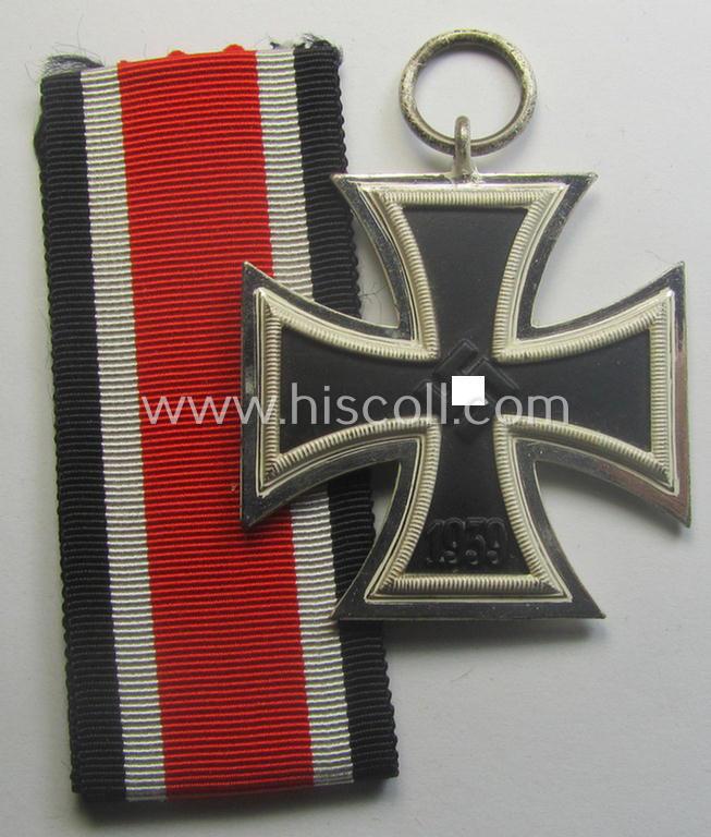 'Virtually mint', 'Eisernes Kreuz II. Klasse' being a maker- (ie. '100'-) marked example as produced by the: 'Wächtler & Lange'-company