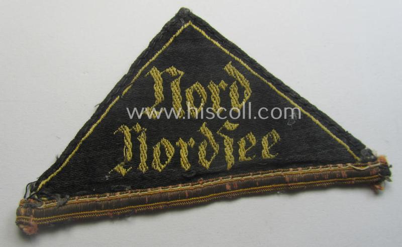 Early-pattern, 'HJ' ('Hitlerjugend') 'honorary'-district-triangle (ie. 'Gebietsdreieck') entitled: 'Nord Nordsee' (having a bright-golden-toned 'honorary rank-stripe' attached, signifying HJ-membership before 1933)