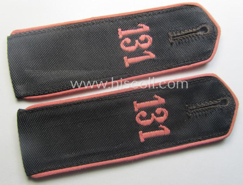 Pair of bright-pink-piped so-called: 'Motor-HJ'-shoulderstraps as was intended for a: 'Hitlerjunge' who served within the 'Bann 131' (131 = 'Bann Hamm' in the 'Gebiet West Westfalen'