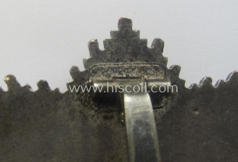 Stunning, neatly maker- (ie. '20'-marked-) example of WH (Heeres, LW etc.) 'Deutsches Kreuz im Gold' (or DKiG) being a (regular- ie. 'light-weight') piece that was produced by the: 'C.F. Zimmermann'-company