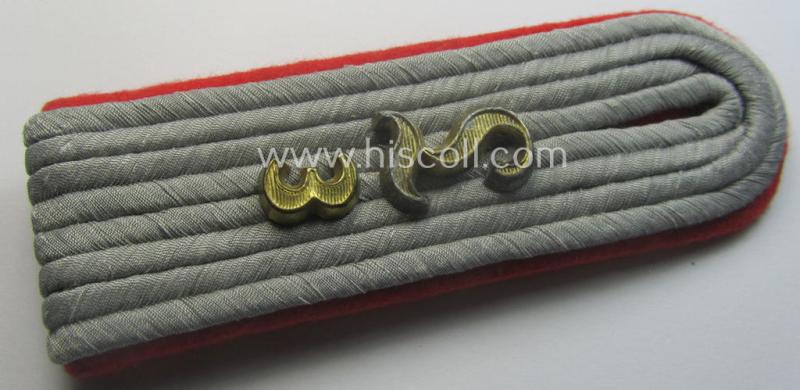 Single, WH (Heeres) neatly 'cyphered', officers'-type shoulderboard as was piped in the bright-red branchcolour as was intended for a: 'Leutnant des Artillerie-Lehr-Abts. 3'