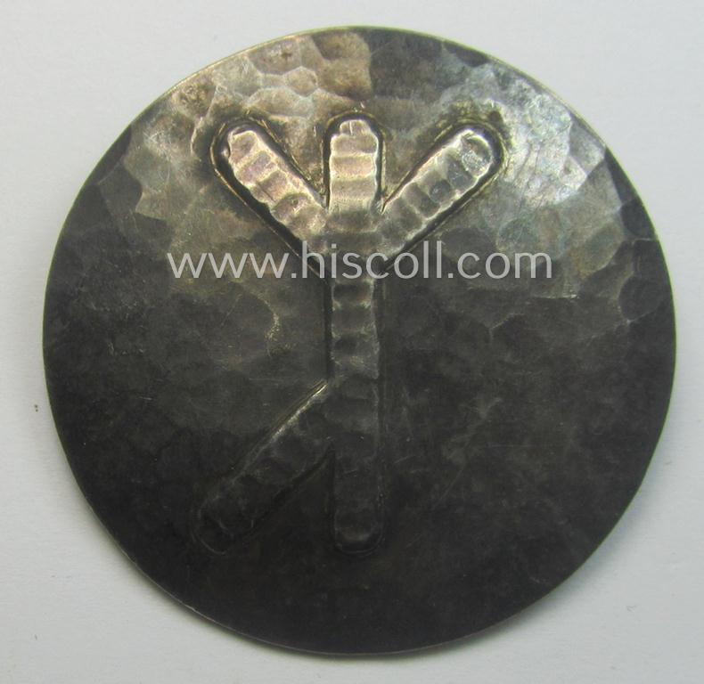Unsusally found, TR-period supporter-lapel-pin (ie. 'Brosche') depicting a typical 'Rune'-sign as was executed in genuine ('hammered-styled') silver-based metal
