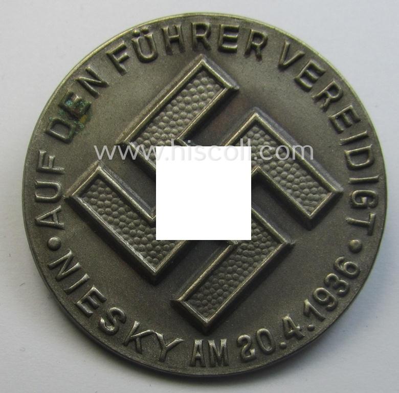 Commemorative - and unusually seen! - N.S.D.A.P.-related 'tinnie' being a non-maker-marked example depicting a detailed swastika coupled with the text: 'Auf den Führer vereidigt - Niesky am 20.4.1936'