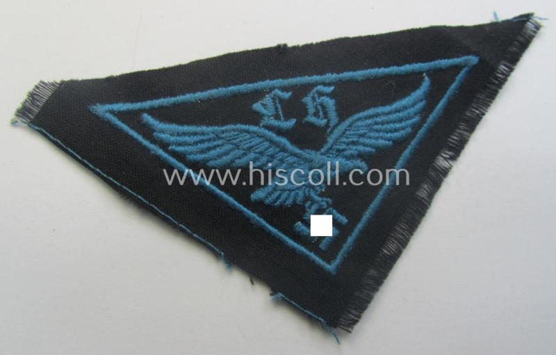 WH (LW- ie. Hitlerjugend-) related, machine-embroidered breast-badge: 'Flakhelfer'