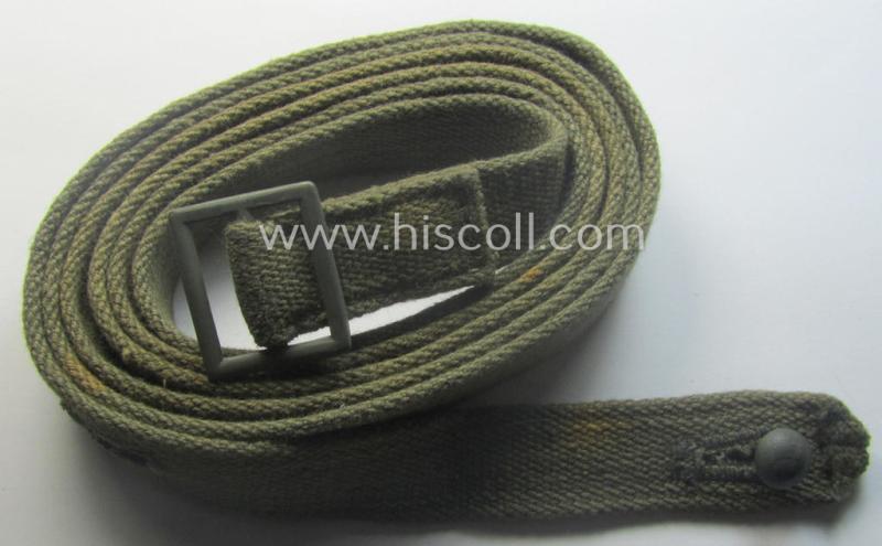 'Standard-issue'-pattern- (ie. typical WH-issue) carrying-strap (ie. 'Tragelasche') as was intended for the various gasmask-containers (being a maker-marked example that comes in a just minimally used, condition)