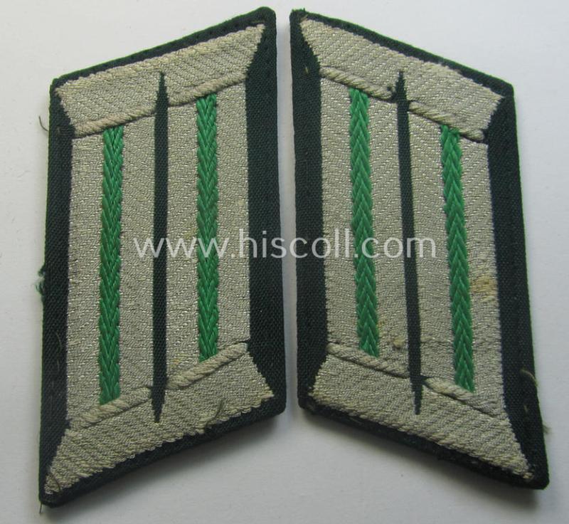 Minimally used pair of WH (Heeres) (later-war-pattern) officers'-type collar-tabs (ie. 'Kragenspiegel für Offiziere') as executed in 'BeVo'-weave pattern as was intended for an officer serving within the: 'Jäger- o. Gebirgsjäger-Trpn.'