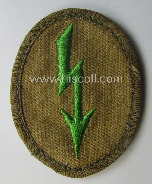 WH (Heeres) 'tropical-styled', trade- and/or special-career insignia (or: 'Signal Blitz') as was intended for a soldier who served within the: 'Panzer-Grenadier-Trpn.'