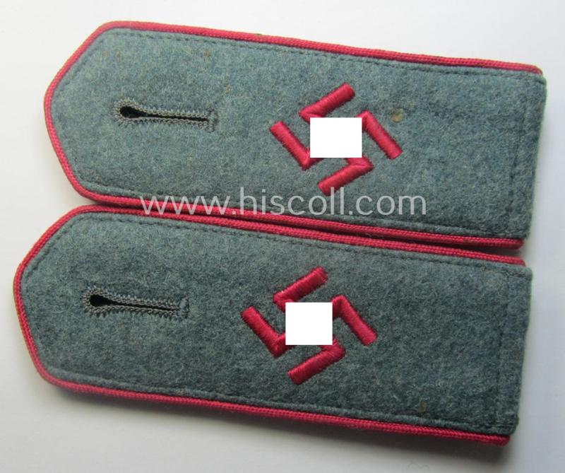 Pair of EM- (ie. NCO-) type 'Sicherheitsdienst'- (ie. 'SD'-) related shoulderstraps: 'Schützmannschaften' (ie. 'Schuma')