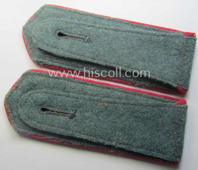 Pair of EM- (ie. NCO-) type 'Sicherheitsdienst'- (ie. 'SD'-) related shoulderstraps: 'Schützmannschaften' (ie. 'Schuma')