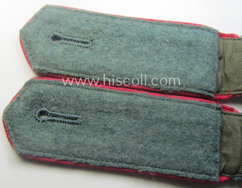 Pair of EM- (ie. NCO-) type 'Sicherheitsdienst'- (ie. 'SD'-) related shoulderstraps: 'Schützmannschaften' (ie. 'Schuma')