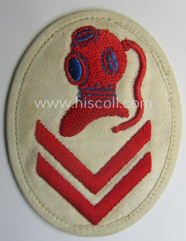 WH (Kriegsmarine) neatly machine-embroidered, so-called: career- ie. specialist-armbadge (ie. 'Tätigkeits-Abzeichen') as was intended to signify the: 'Sonderausbildung für Torpedotaucher'