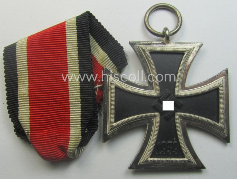 'Eisernes Kreuz II. Klasse' being a non-maker-marked example by: 'Wächtler & Lange'