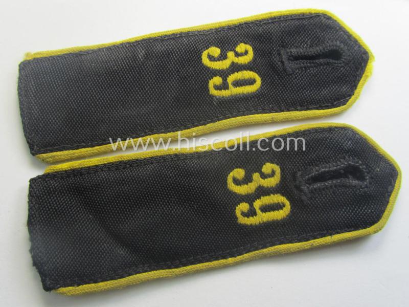 Pair of bright-yellow-piped, so-called: 'Nachrichten-HJ'- (ie. signals'-'HJ'-) shoulderstraps as was intended for usage by a: 'HJ-Junge' who served within the: 'Bann 39' (39 = 'Bann Düsseldorf' in the 'Gebiet West Düsseldorf')