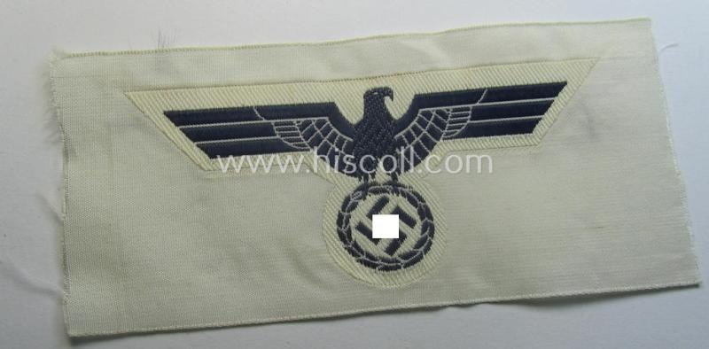 WH (KM) related breast-eagle (ie. 'Brustadler für Mannschaften u. Uffz. der Kriegsmarine') being a 'standard-issue'-pattern-example as executed in the 'BeVo'-weave-pattern on a white-coloured background