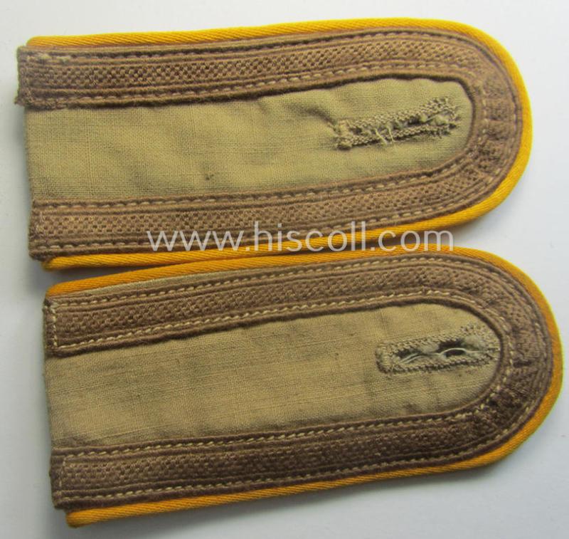 Pair of WH (Luftwaffe) 'tropical-styled' shoulderstraps (as was specifically for usage on the tropical-shirts ie. tunics) as was intended for usage by an: 'Uffz. der Flieger- o. Fallschirmjäger-Trpn.'