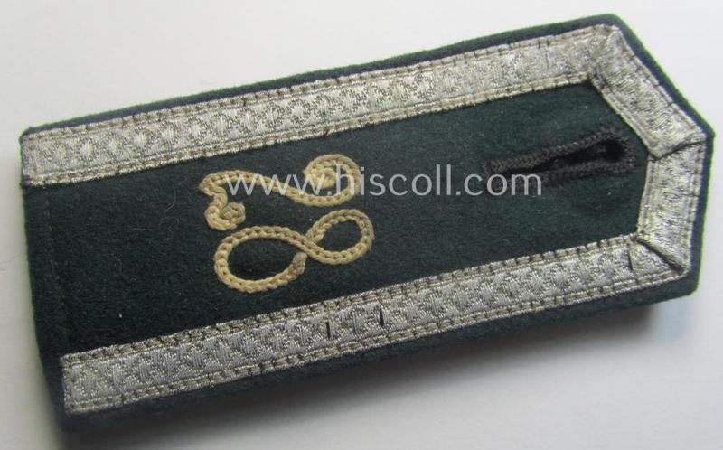 Single - and actually not that often seen! - WH (Heeres) NCO-type (ie. 'M36-/M40'-pattern- and 'pointed styled') 'cyphered' shoulderstrap as was intended for usage by an: 'Uffz. des Infanterie-Rgts. 28'