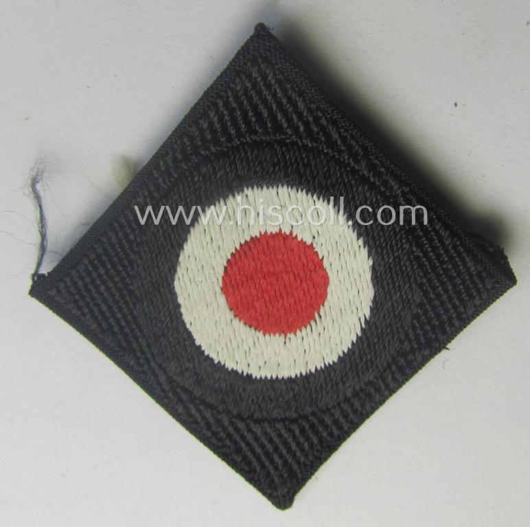 WH (Heeres ie. 'Panzer') 'standard-issue'-pattern side-cap-cocarde (ie. 'Kokarde für Panzer-Schiffchen') as executed in: 'BeVo'-weave pattern