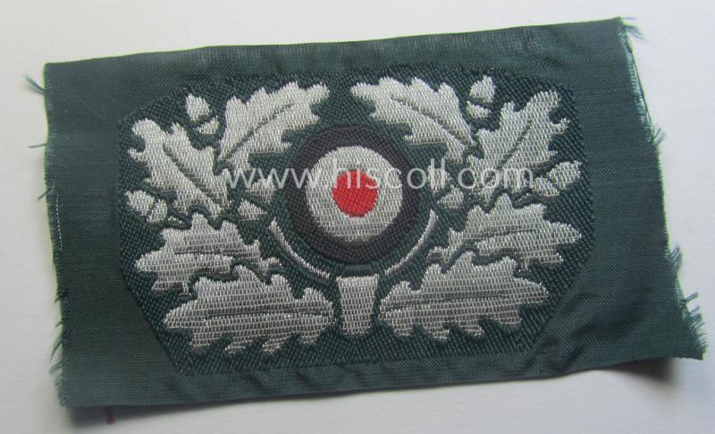 WH (Heeres) officers'-type cocarde (as executed in so-called: 'flat-wire'- ie. 'BeVo'-weave pattern) as was specifically intended for usage on the: 'Knautschmützen o. Alter-Art-Schirmmützen' ie. visor-caps