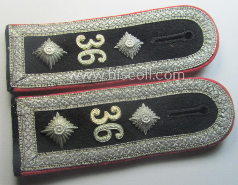 Superb - and rarely found! - pair of WH (Heeres) 'cyphered', NCO-type shoulderstraps (for usage onto the black-coloured, 'wrap-around'-styled Panzer-tunics)  as intended for usage by an: 'Oberfeldwebel des Panzer-Rgts. 36'