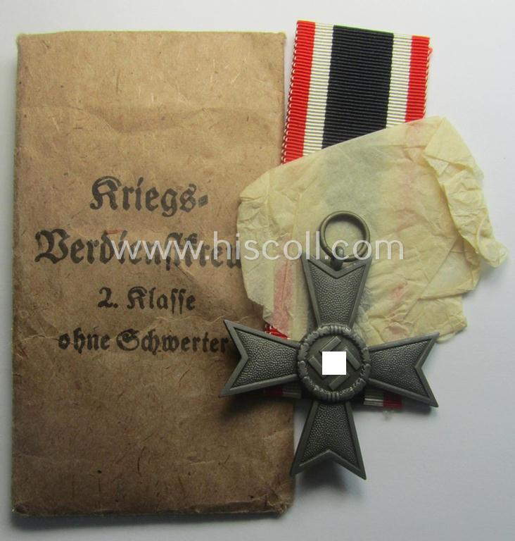 Medal-set: 'KvK 2. Klasse o. Schwn.' being a non-maker-marked specimen that came stored in its period pouch by the 'Hersteller': 'Friedrich Keller - Oberstein'