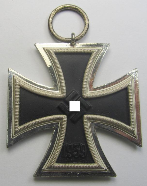 Superb, 'Eisernes Kreuz II. Klasse' being a maker- (ie. '13'-) marked example as was produced by the maker (ie. 'Hersteller'): 'Gustav Brehmer'