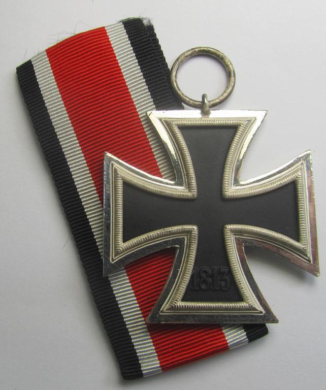 Superb, 'Eisernes Kreuz II. Klasse' being a maker- (ie. '13'-) marked example as was produced by the maker (ie. 'Hersteller'): 'Gustav Brehmer'