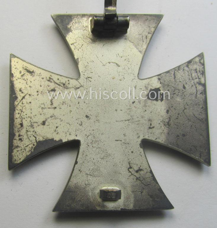 Scarcely found, 'Eisernes Kreuz 1. Klasse' (ie. Iron Cross 1st Class) being a maker- (ie. '107'-) marked example as was produced by the company: 'Carl Wild - Hamburg'