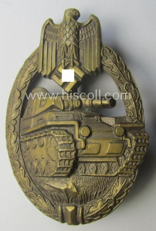 Superb, 'Panzerkampf-Abzeichen in Bronze' being a (typical!) unmarked, 'Buntmetall'-based- and/or 'solid-back'-specimen as was produced by the: 'Karl Würster'-company