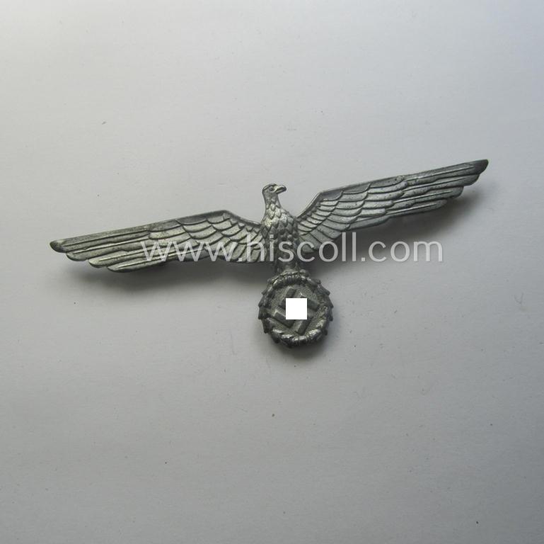 WH (Heeres- o. KM) silver-toned- (and/or: typical zinc- ie. 'Feinzink'-based) officers'-pattern breast-eagle (ie. 'Metall Offiziers-Brustadler für die Sommeruniform')