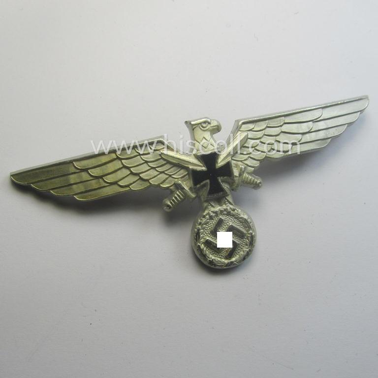 Bright-silver-toned, aluminium-based so-called: D.R.K.B. (or: 'Deutscher Reichskriegerbund' aka 'Kyffhäuserbund') enlisted-mens'- (ie. NCO-) type breast-eagle (showing a black-coloured- and neatly enameled iron cross-symbol)